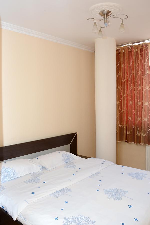 Bolero Hotel Ferizaj Exteriör bild