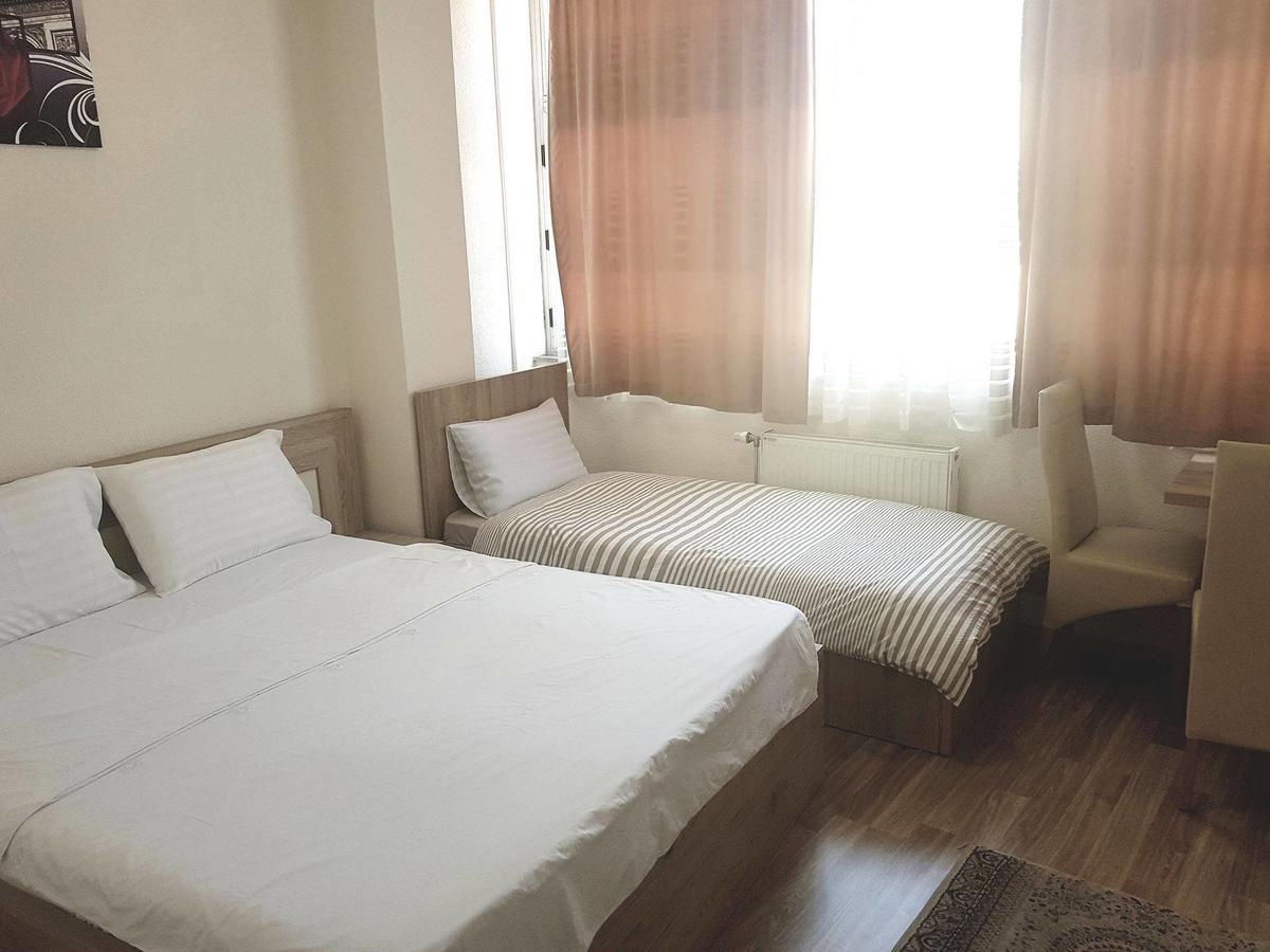 Bolero Hotel Ferizaj Exteriör bild